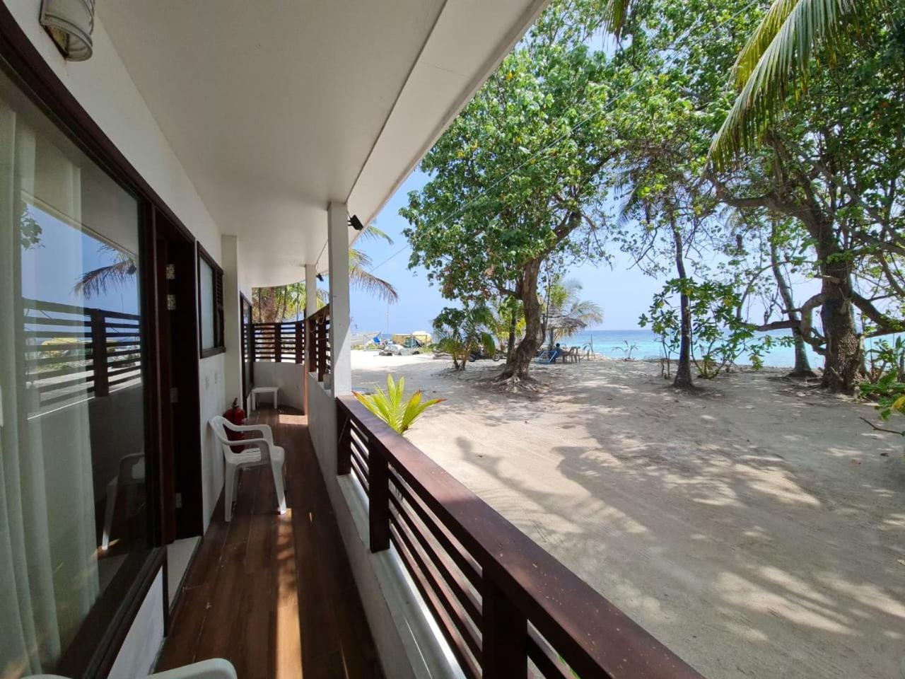 فندق دار ضيافة ليبرتي مالديفز Mahibadhoo المظهر الخارجي الصورة